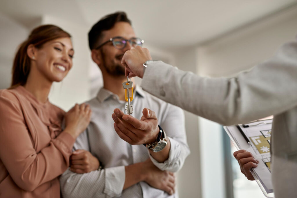 Minmo - Servicios Financieros e Inmobiliarios - “Soluciones financieras e inmobiliarias con confianza y cercanía” - Minmo - 1